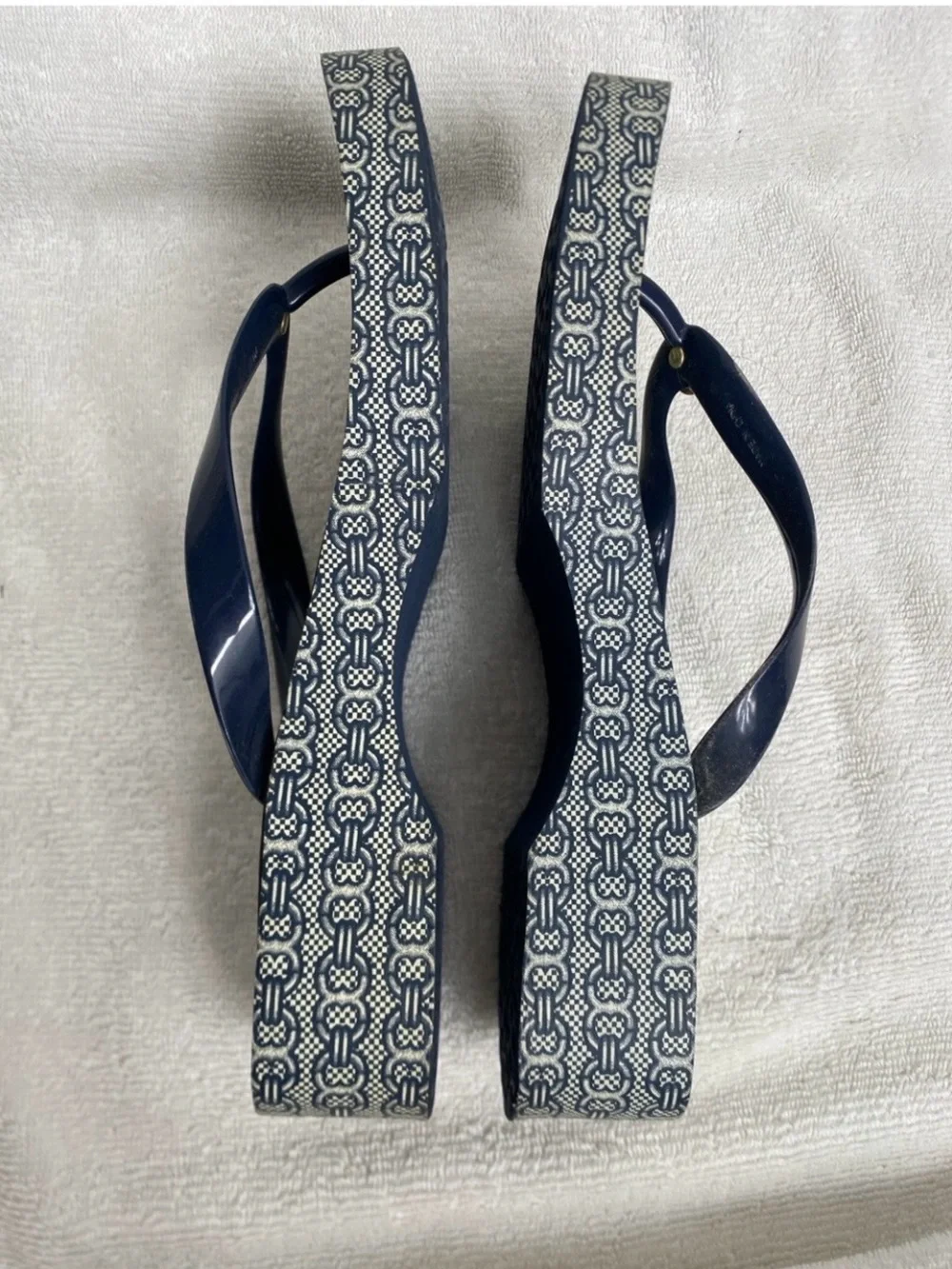 Tory Burch Women Navy Chainlink Platform Thong Sandal Size 8.5 Coastal Classic